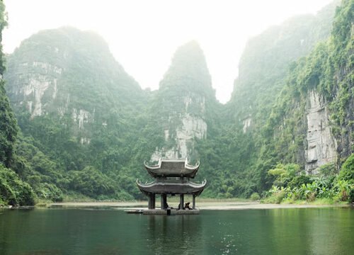 Discover Vietnam